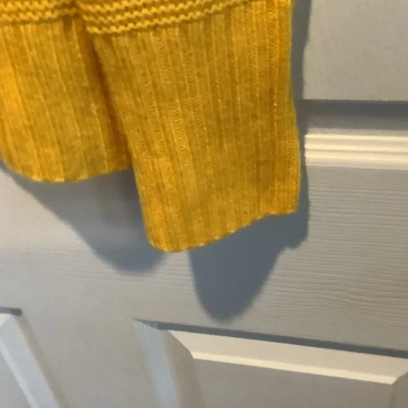 Banana Republic Yellow Cowl Neck Sweater - Picture 6 of 10